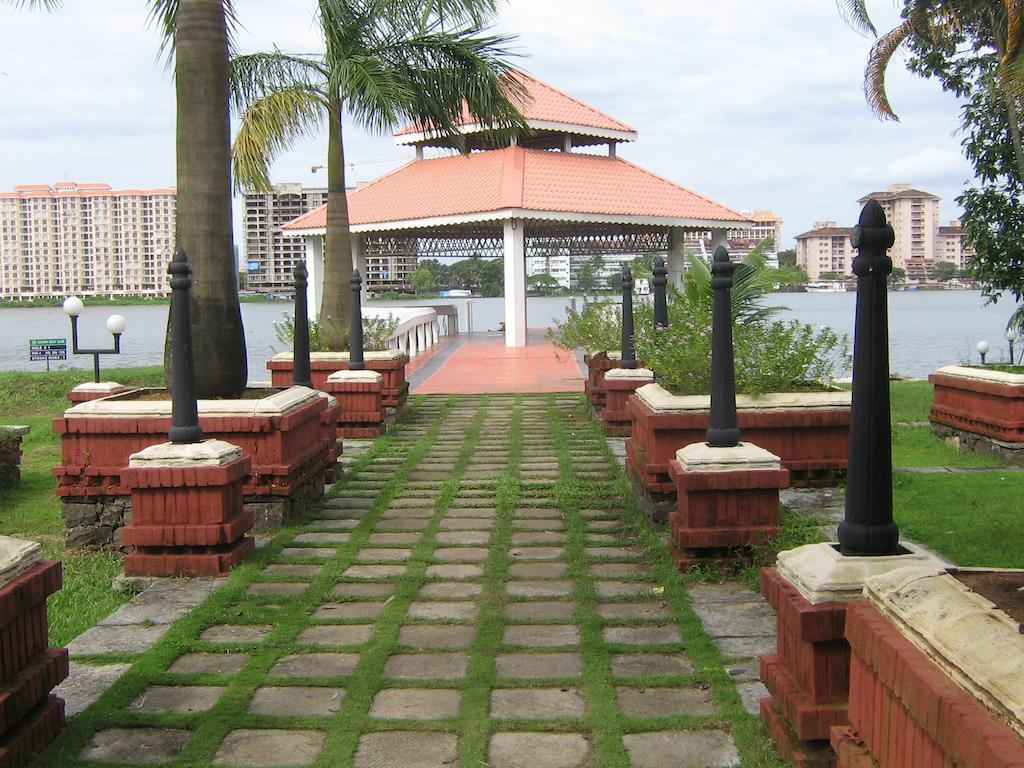 Bolgatty Palace & Island Resort Kochi Exterior photo