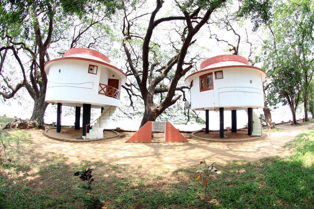 Bolgatty Palace & Island Resort Kochi Exterior photo