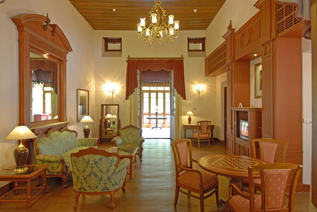 Bolgatty Palace & Island Resort Kochi Exterior photo