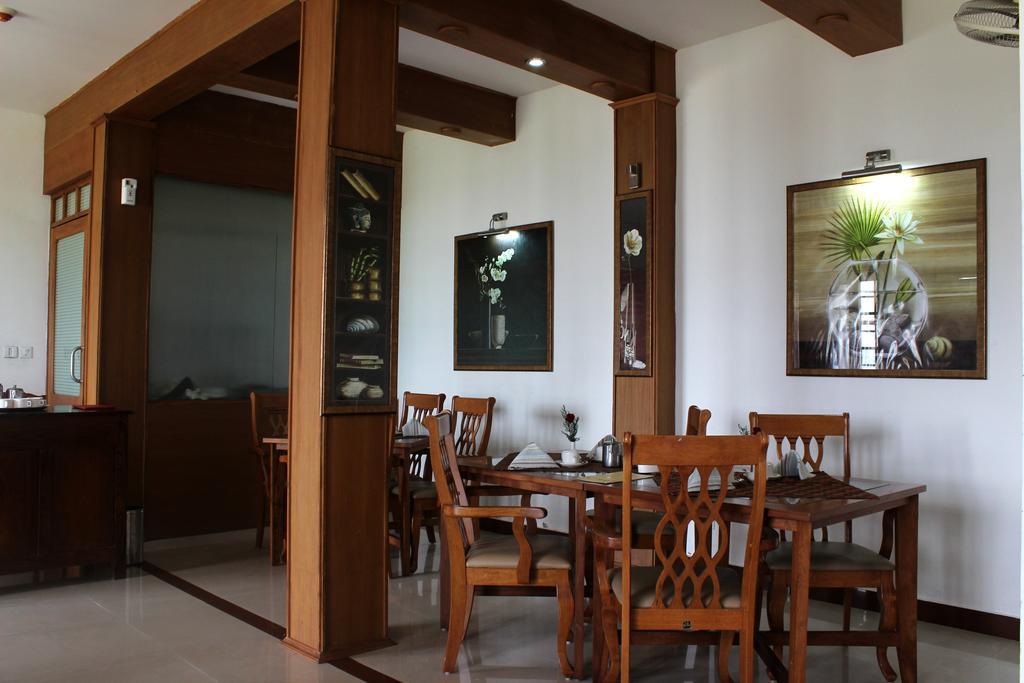 Bolgatty Palace & Island Resort Kochi Exterior photo