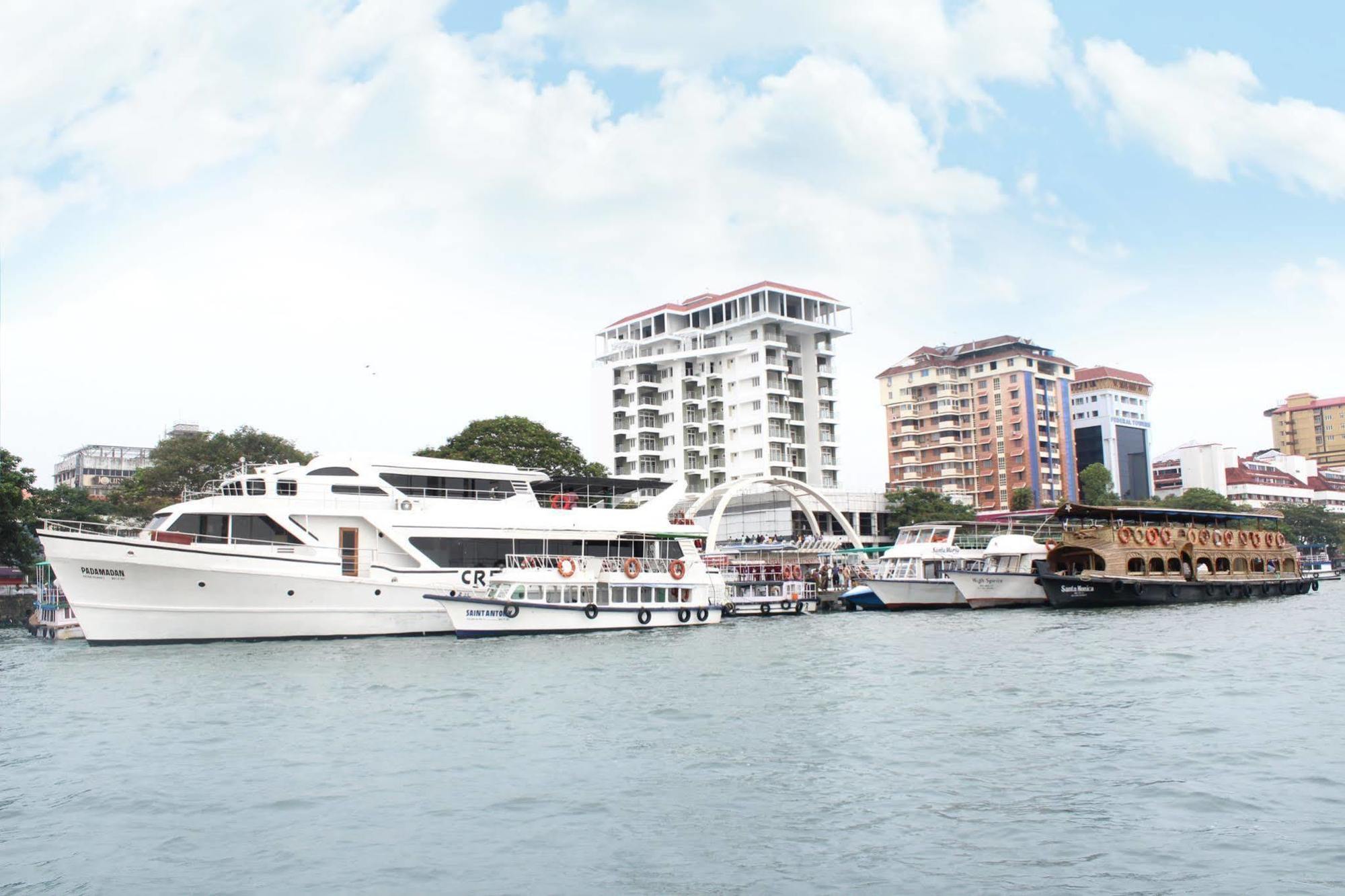 Bolgatty Palace & Island Resort Kochi Exterior photo