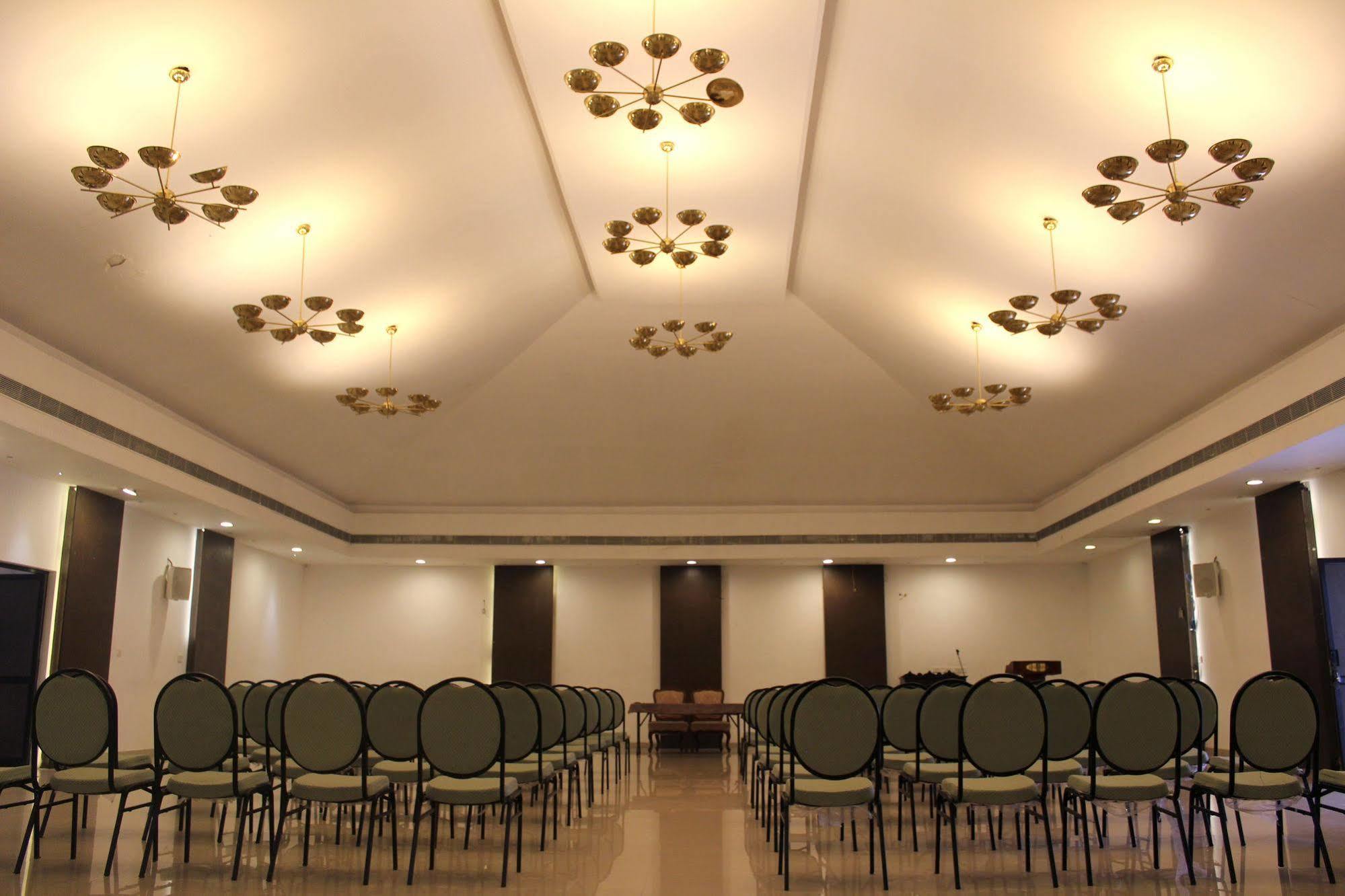 Bolgatty Palace & Island Resort Kochi Exterior photo